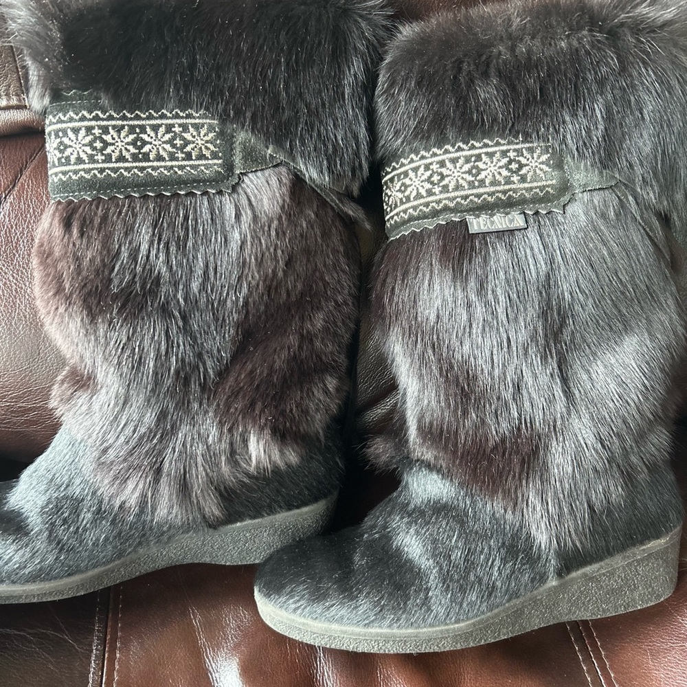 Stunning Tecnica Black Apres Ski Fur Boots 🖤